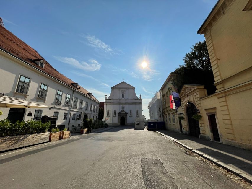 Zagreb: Walking Tour of City Center, Funicular & WW2 Tunnels - Tour Overview