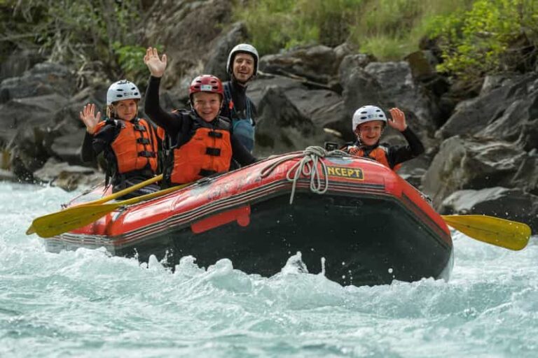 Zuoz: River Rafting for Families in the Engadin