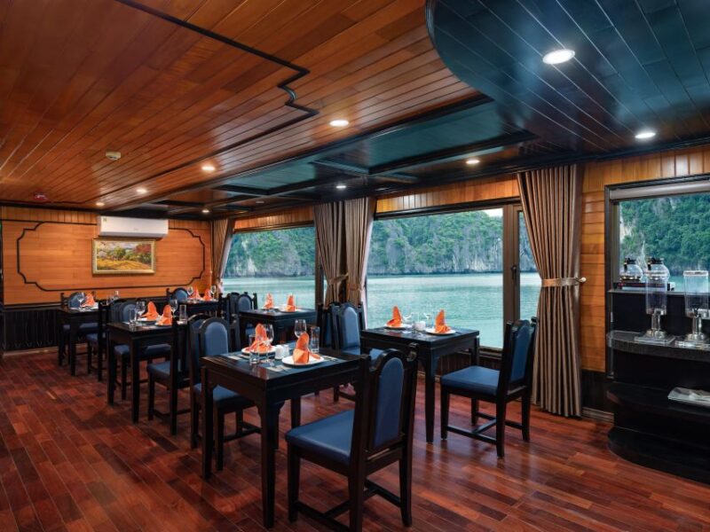 2 Days/1 Night Tour With Halong La Pandora Boutique Cr - Key Points