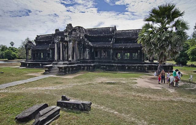 2 Days Angkor Wat, Bayon, Ta Promh & Koh Ker Group Tour - Good To Know