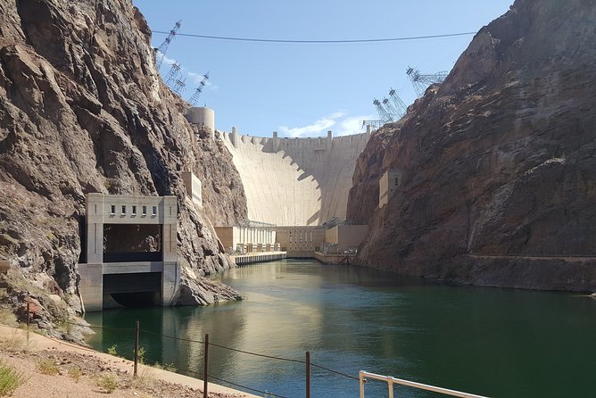 1.5-Hour Guided Raft Tour at the Base of the Hoover Dam - Meeting Point and Check-in