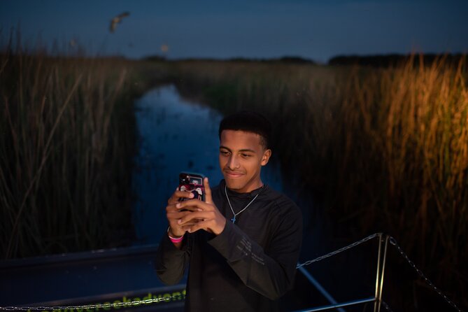 1-Hour Evening Airboat Ride - Wildlife Encounters at Night