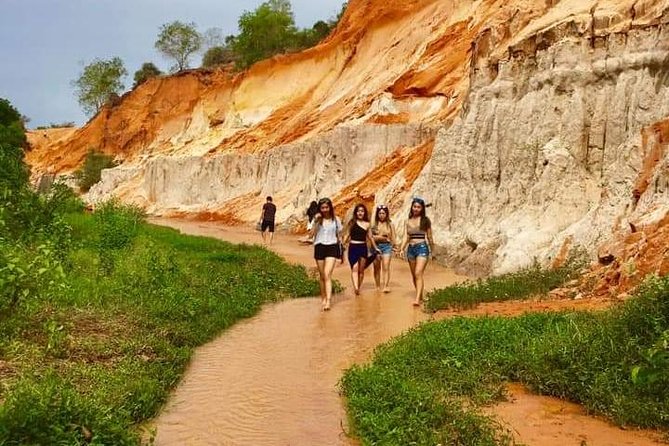 2-Day Free & Easy Mui Ne Beach Tour From Ho Chi Minh City - Included Amenities