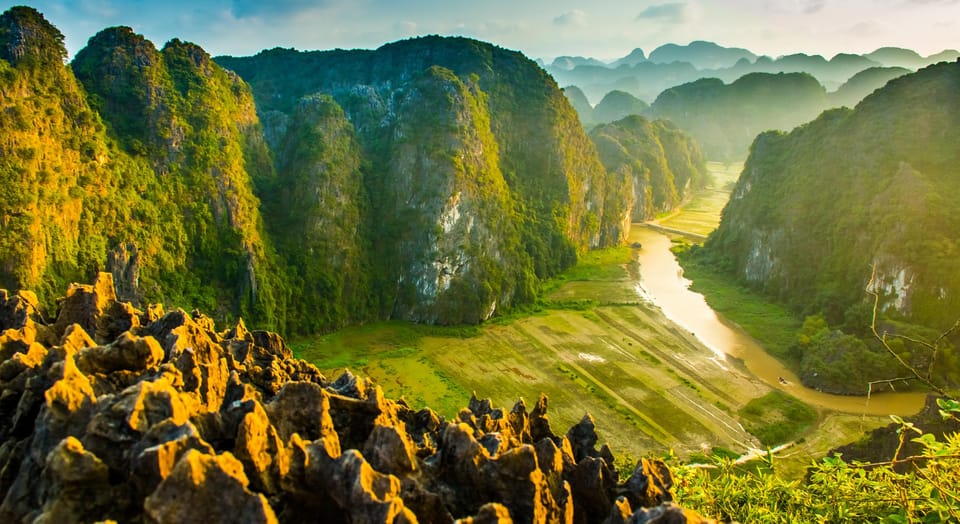 2-Day Ninh Binh: Hoa Lu, Tam Coc, Mua Cave & Cuc Phuong - Itinerary Highlights