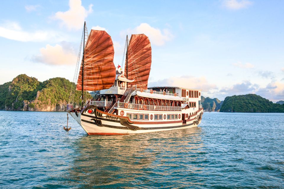 2-Day Royal Palace Ha Long Bay & Ti Top Island Cruise - Experience and Activities