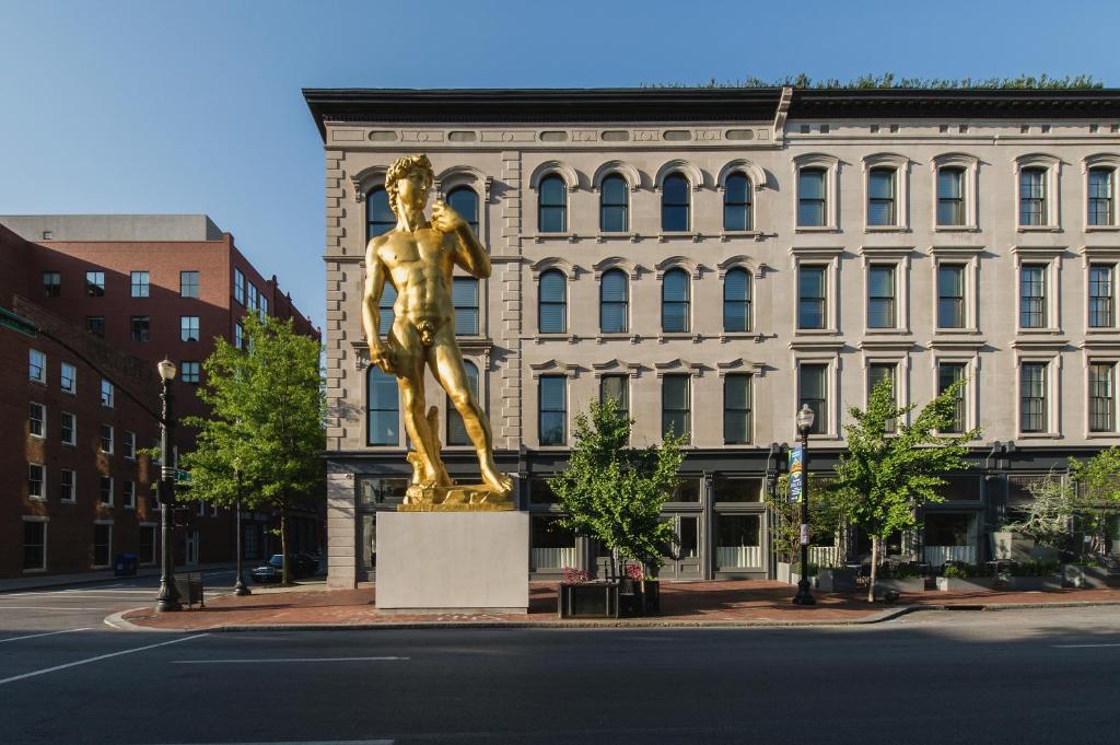 21c Museum Hotel Louisville Review