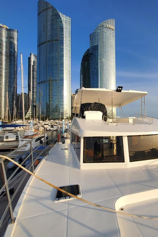 3 Day Busan Tour All Inclusive Hotel, Guide, Lunch and Coach - Inclusions
