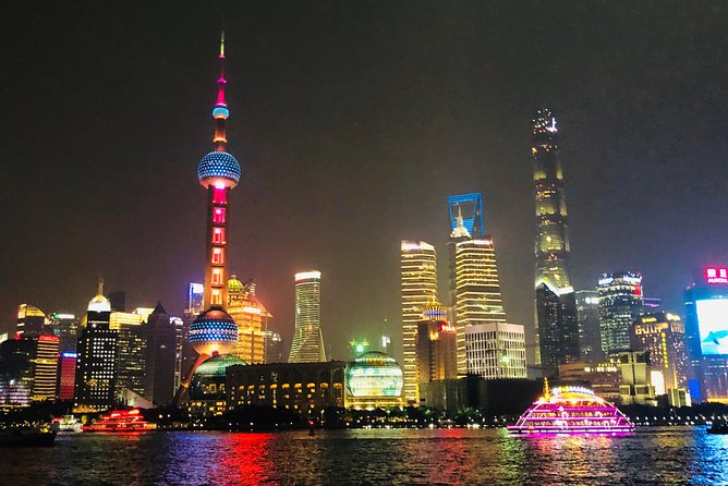 3-Hour Private Tour: The Bund and Shanghai Tower - Experience The Bund