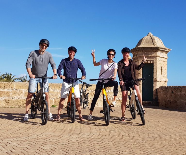 3 Hours Historic E-Bike Tour in Palma De Mallorca - Experience Highlights