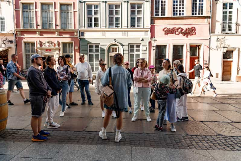 3 Hours Walking Guiding Tour in Old and Main Town of Gdansk - Accessibility Features