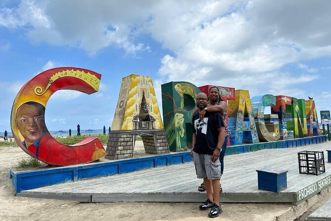 4-Hour Private Tour of the Emblematic Sites of Cartagena - Meeting and Pickup