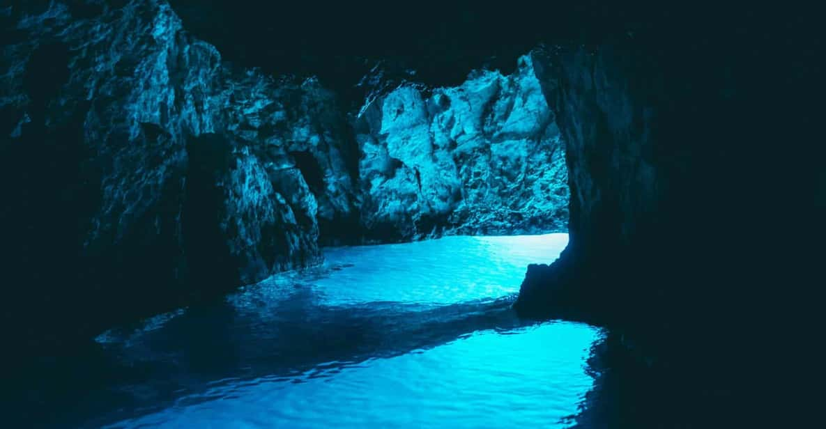 5 Islands Tour: Blue Cave + Hvar - Destinations Explored