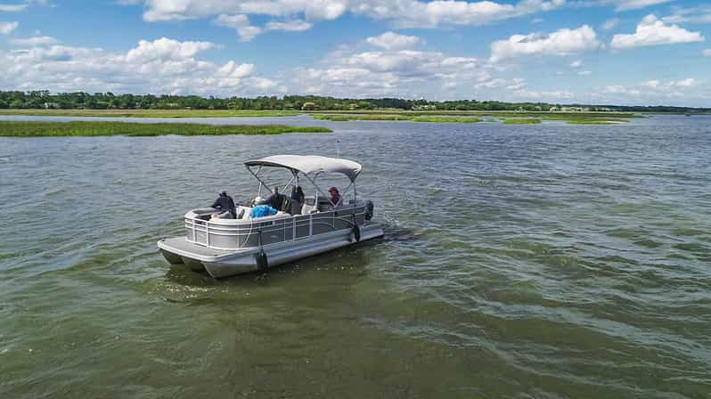 6 Hour 22 Ft. Luxury Pontoon Private Hilton Head Boat Rental - Boat Features