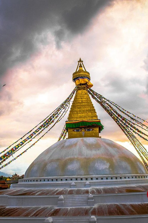 8 Days Tour in Nepal (Accommodation- 5 Star Hotel) - Itinerary Breakdown