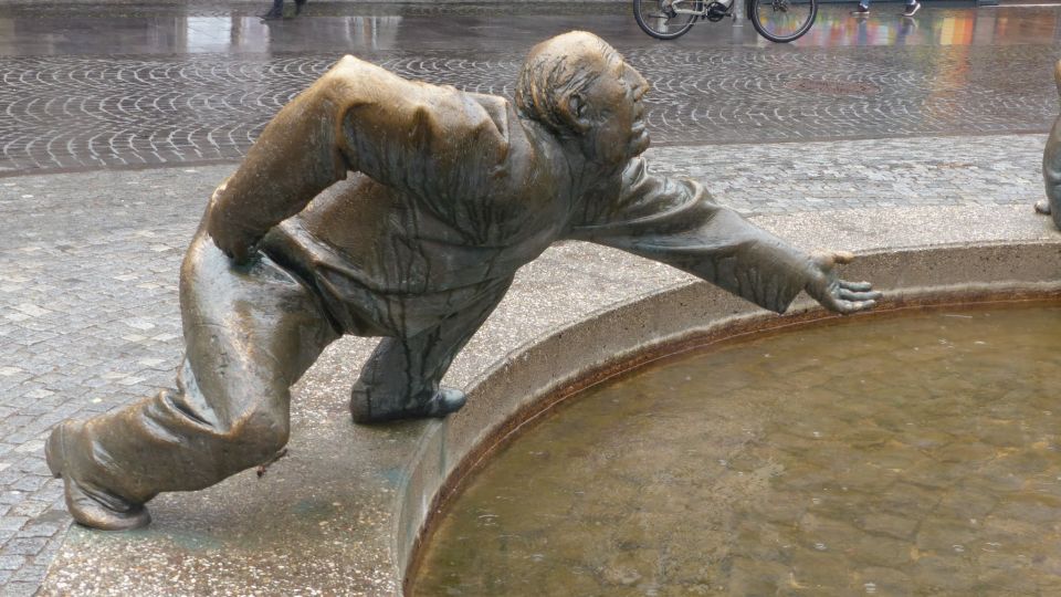 Aachen: Old Town Self-guided Fountain Rally - Experience and Highlights