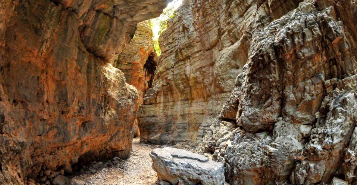 Agia Galini/Matala: Imbros Gorge & Frangokastelo Day Tour - Imbros Gorge