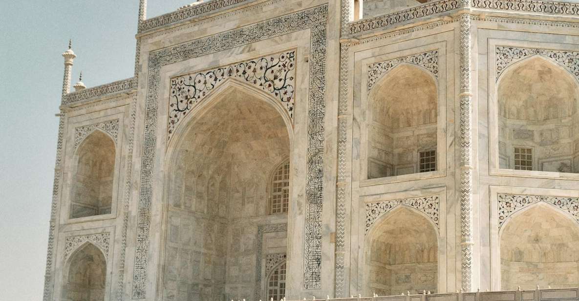 Agra: Private Half Day Guided City Sightseeing Tour By Car - Itinerary Details