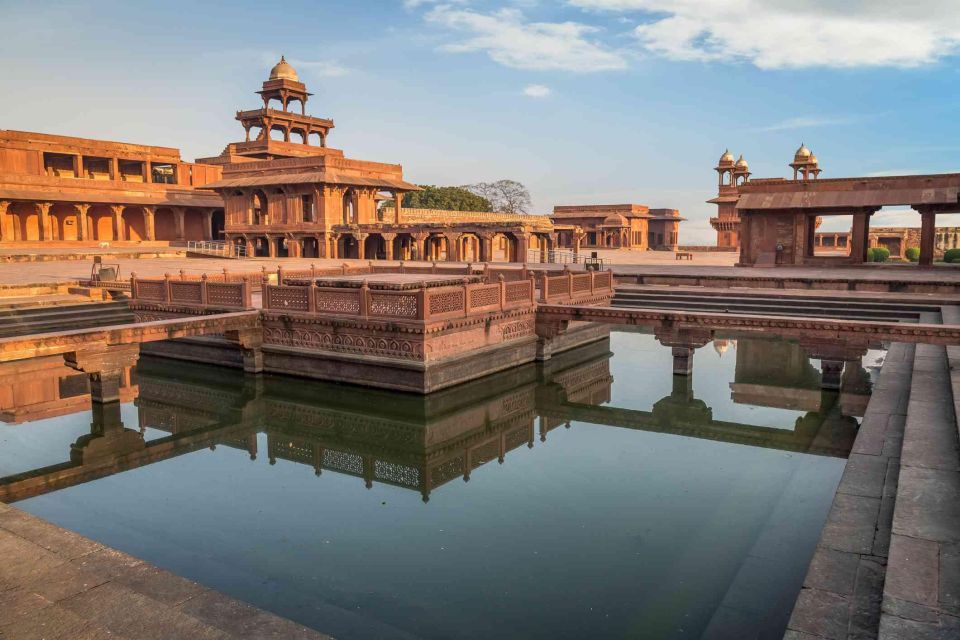 Agra to Jaipur With Guided Fatehpur Sikri & Abhaneri Tour - Inclusions of the Tour