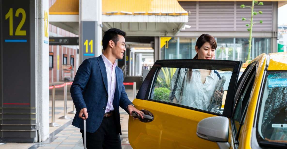 Airport Transfer From TAN SON NHAT Airport to HO CHI MINH - Pricing and Vehicle Options