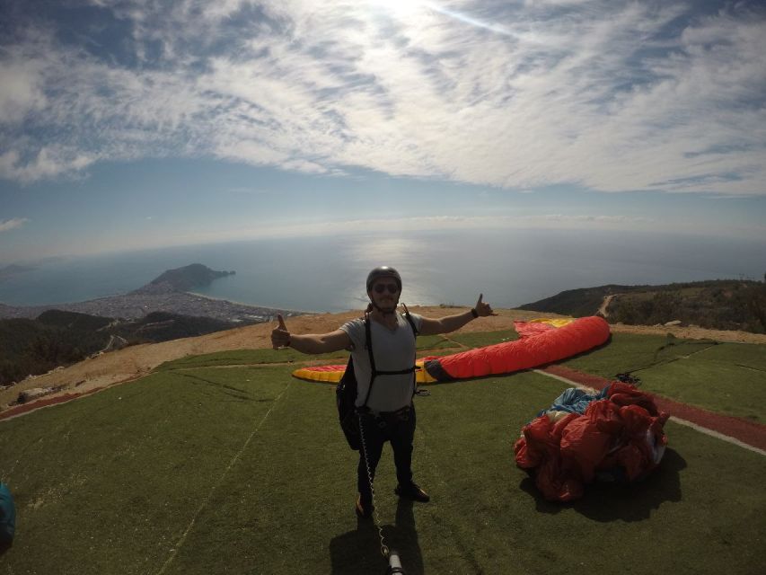 Alanya: Tandem Paragliding From 700M With Meeting or Pick up - Pricing and Booking