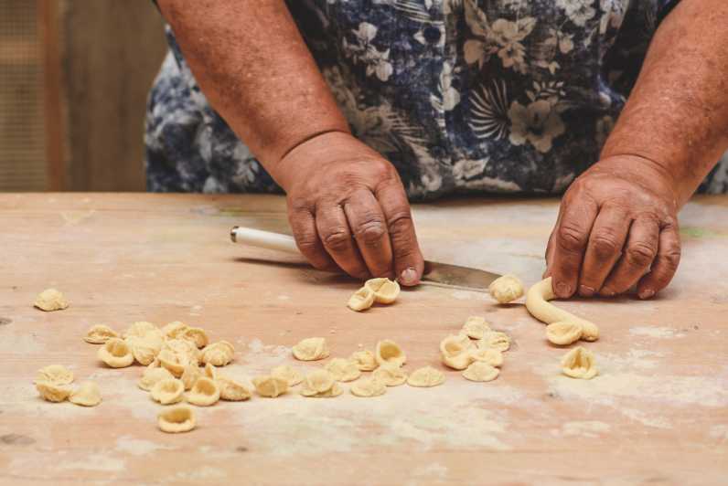 Alberobello: Pasta Masterclass With a Real Italian Nonna - Poolside Dinner Delight