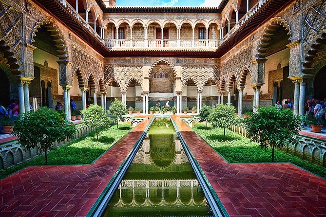 Alcazar of Seville Guided Tour With Skip the Line Ticket - Visitor Experience and Accessibility