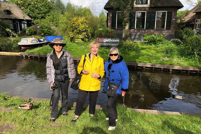 Amsterdam: Zaanse Schans - Volendam - Giethoorn With Boat Tour - Key Highlights