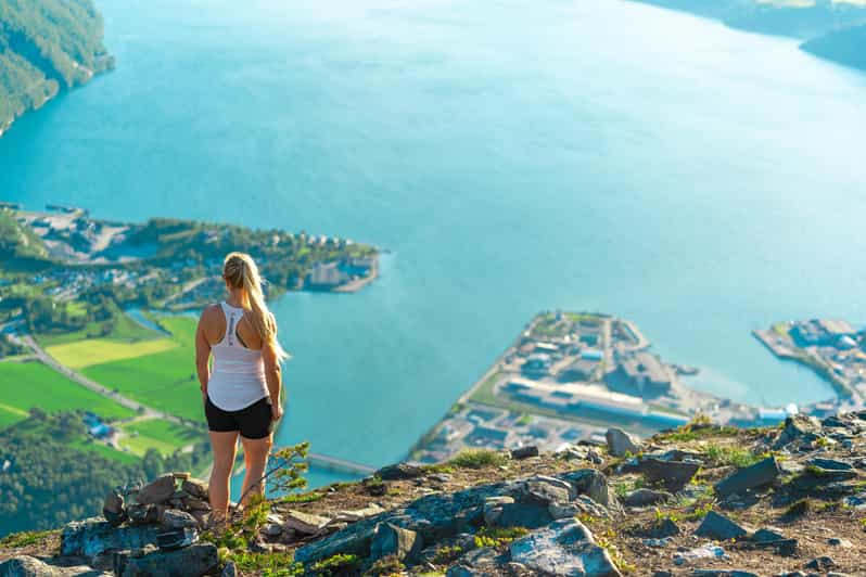 Åndalsnes: Gondola and Guided Mountain Walk - The Gondola Ride