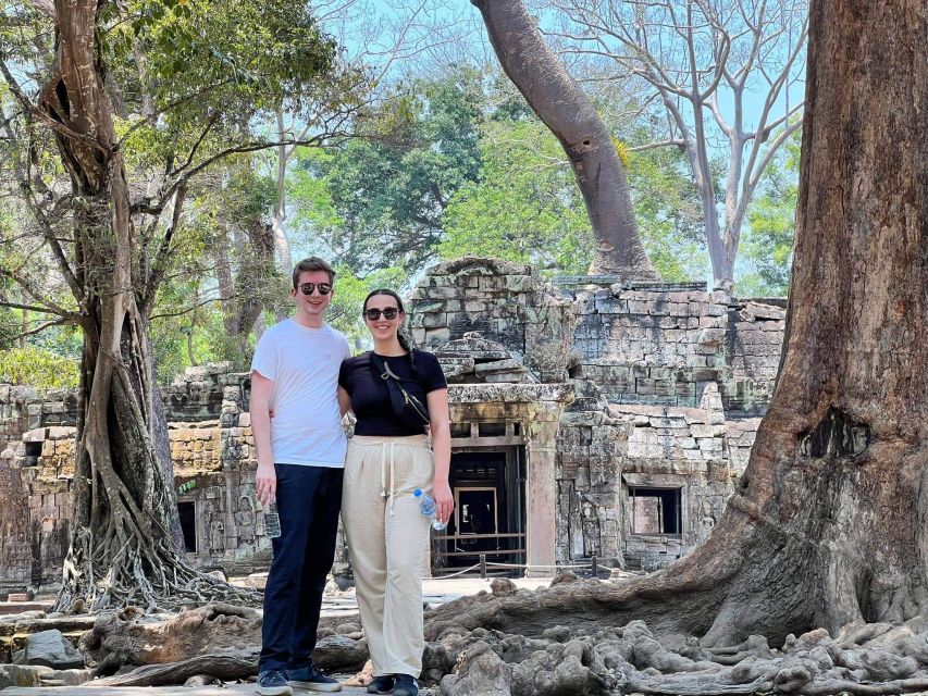 Angkor Wat Bike Tour With Lunch Included - Itinerary Highlights