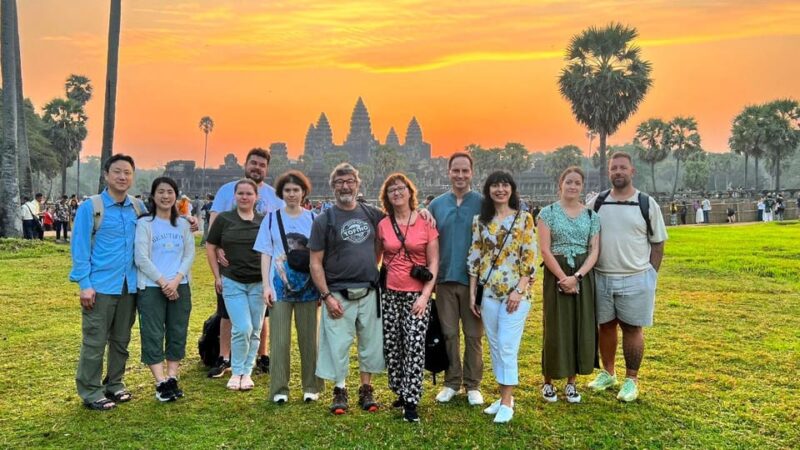Angkor Wat: Highlights and Sunrise With Spanish Guide - Itinerary Highlights