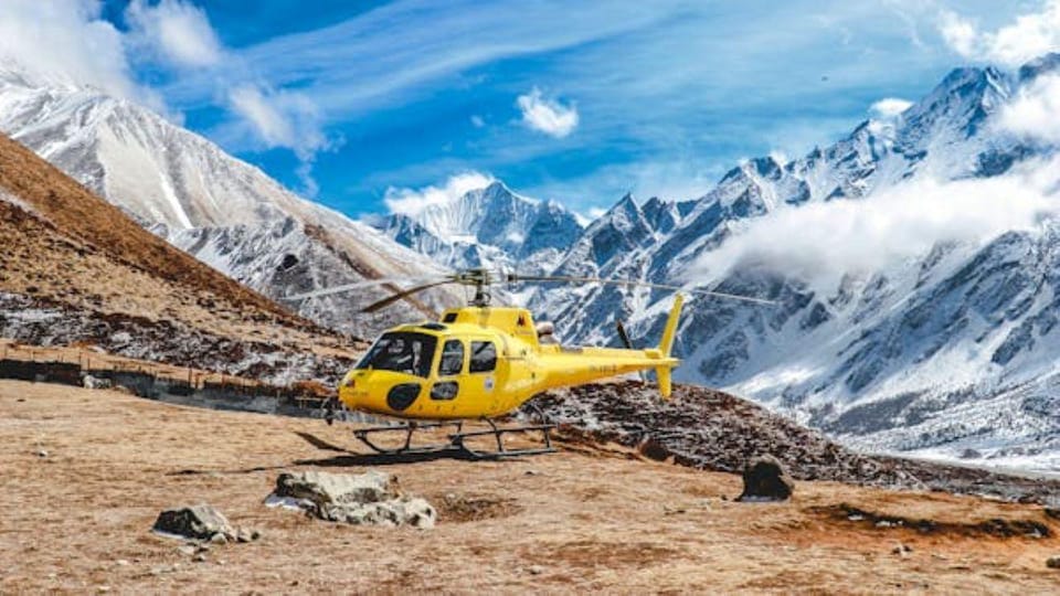 Annapurna Base Camp Heli Tour: Kathmandu - Flight Experience