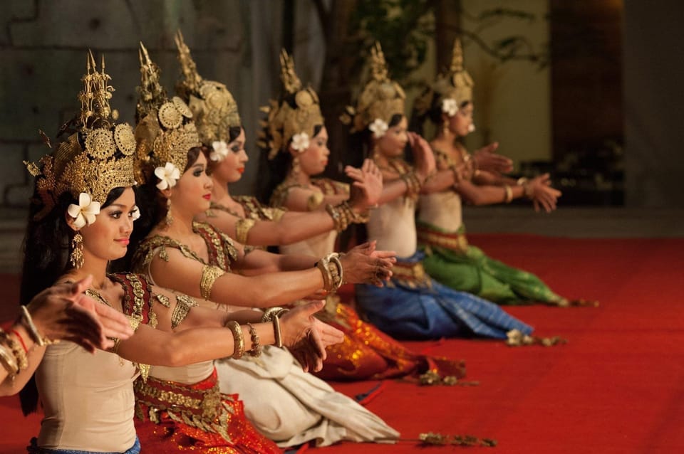 Apsara Traditional Dances & Local Buffet With Tuk-Tuk Ride - Cultural Significance of Apsara