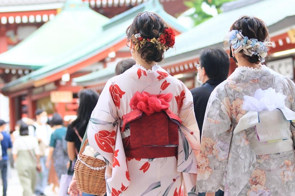 Asakusa Kimono Guided Photoshoot & Taste Sushi,Yakitori - Culinary Highlights