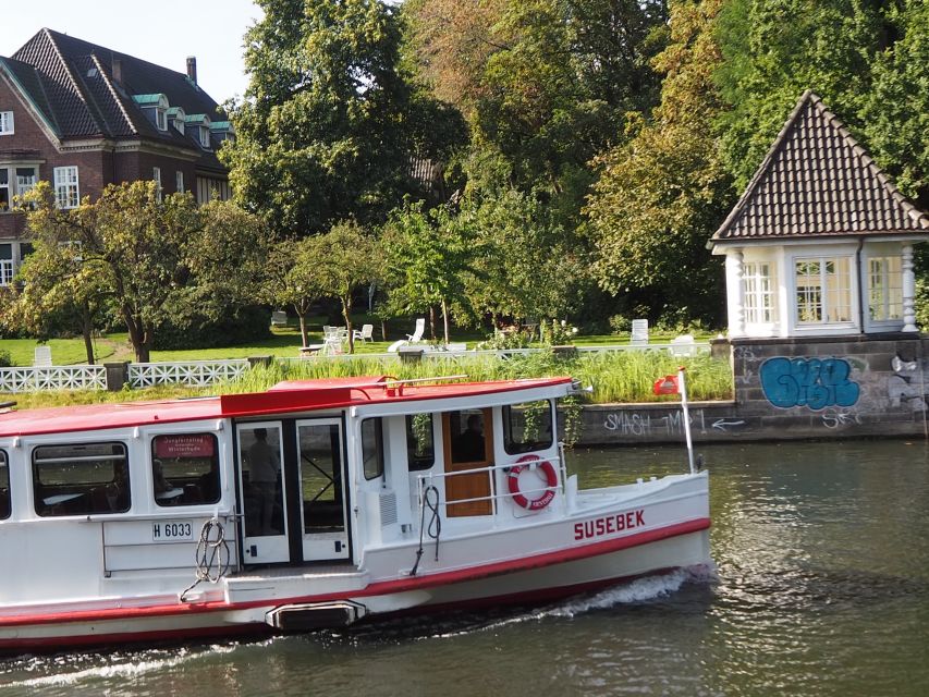 Aussenalster: Celebrities, Waterfronts and Nature Cycle Tour - Booking Information