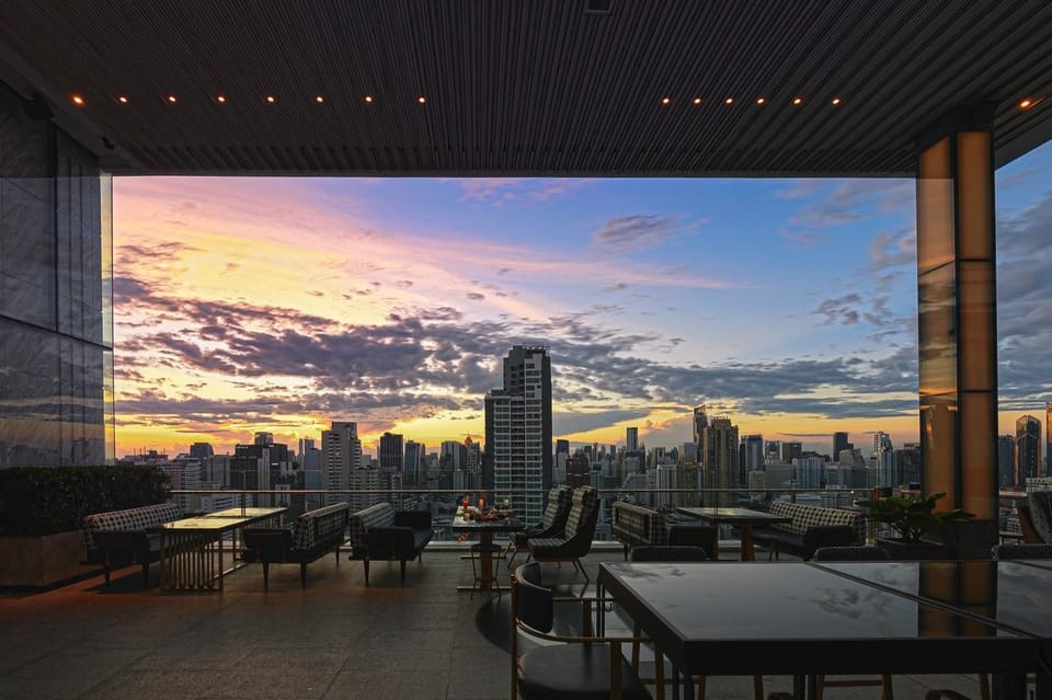 Bangkok: Nimitr Rooftop by 137 Pillars - Blending Eastern and Western Flavors