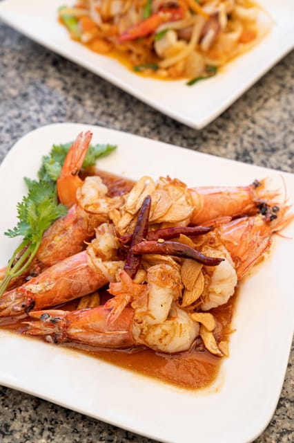 Bangkok: Savoey Riverview Rama 3 - Authentic Thai Seafood Specialties