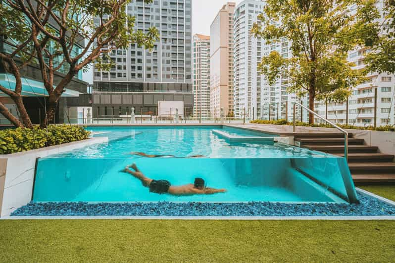 Bangkok: THE QLUB Pool Day Pass at SILQ Hotel & Residence - Experience Highlights