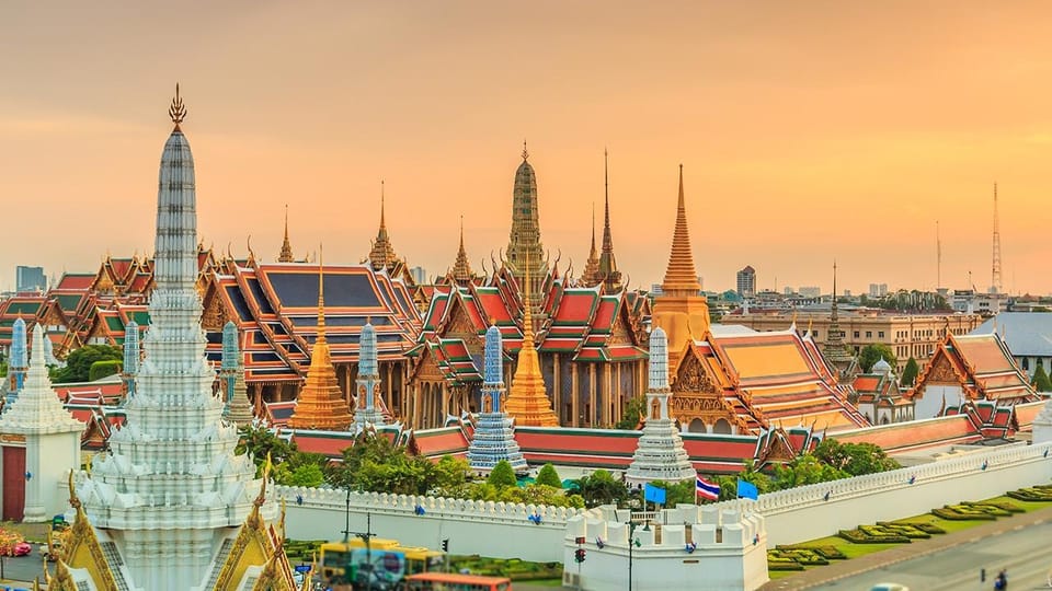 BANGKOK TOUR AT DUSK - Itinerary Highlights