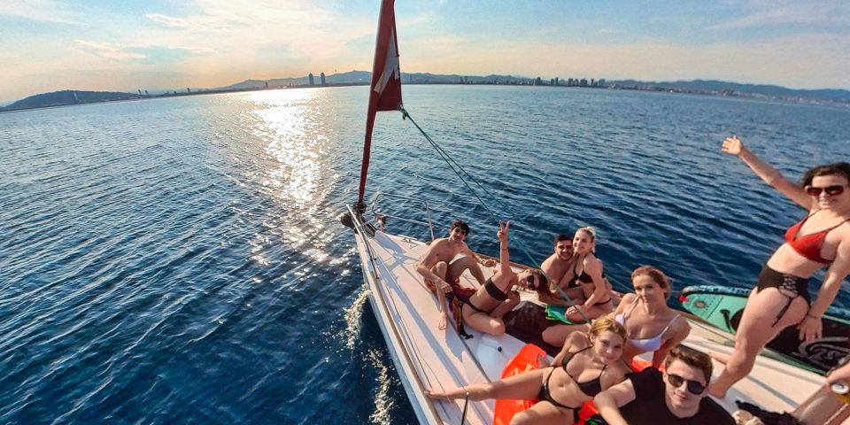 Barcelona: 2-Hour Sailboat Tour With Paddle Boarding - Experience Highlights