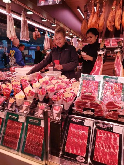 Barcelona: Boqueria Market & Barrio Gotico Street Food Tour - Itinerary Highlights