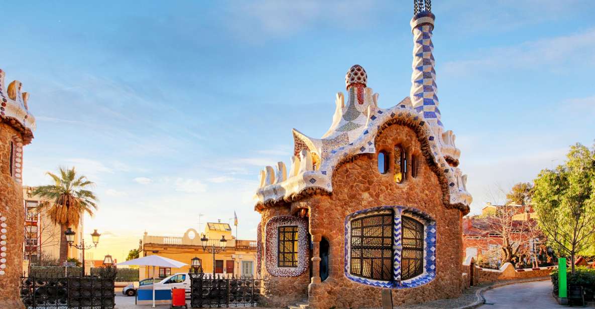 Barcelona: City Highlights Full-Day Private Guided Tour - Itinerary Details