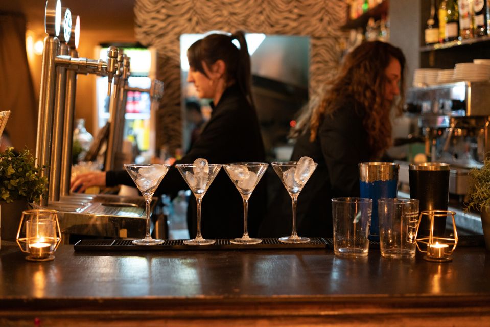 Barcelona: Cocktail Master Class by Mixologist With Tapas - Guided Cocktail Preparation Instruction