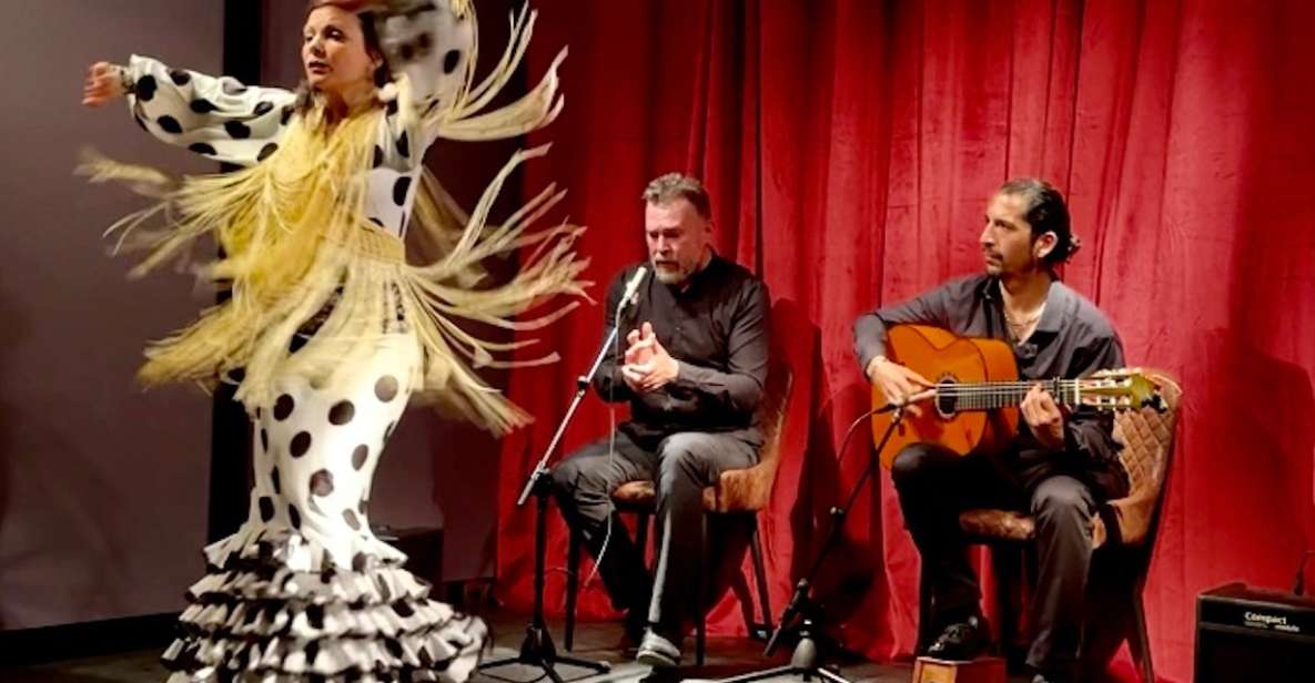 Barcelona: Flamenco Premium Show and Tour Guitar Museum - Venue and Atmosphere