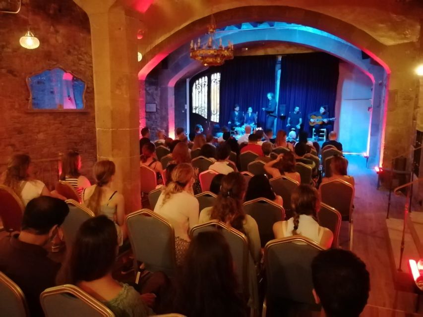 Barcelona: Flamenco Show at Palau Dalmases - Flamenco Performance