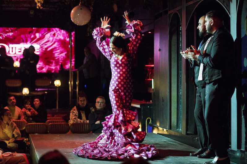 Barcelona: Flamenco Show With Drink at La Rambla - Venue and History