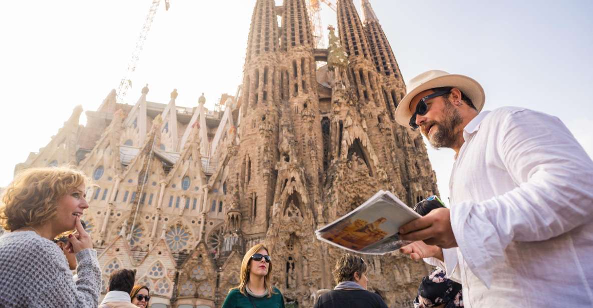 Barcelona: Gaudi Highlights Ebike Tour - Tour Experience