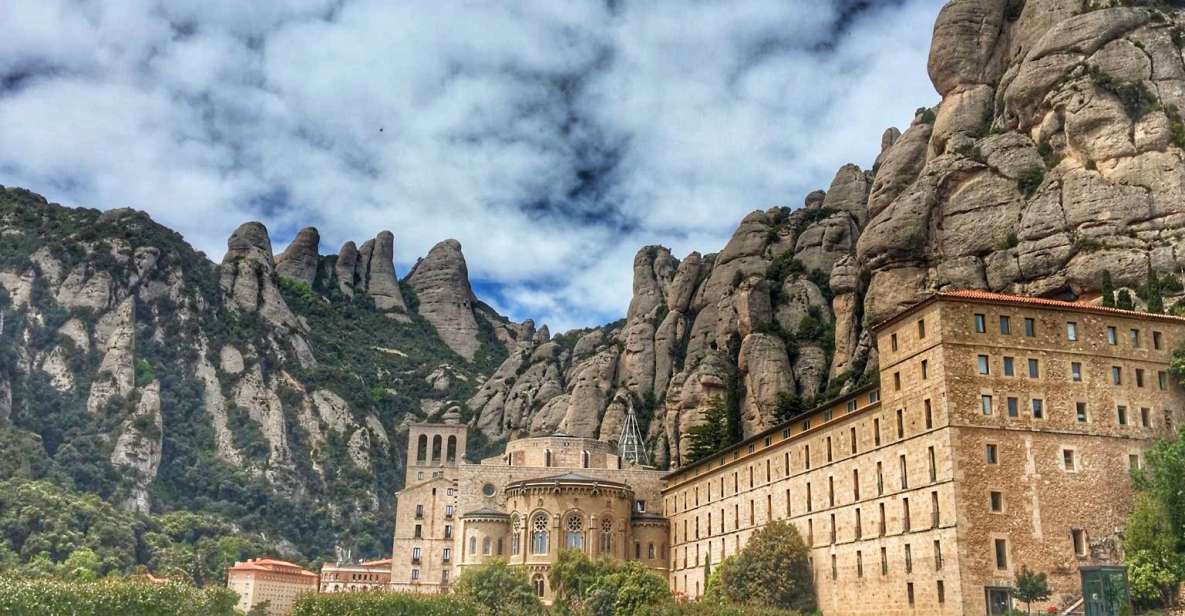 Barcelona: Private Montserrat Tour With Entry Tickets - Experience Highlights