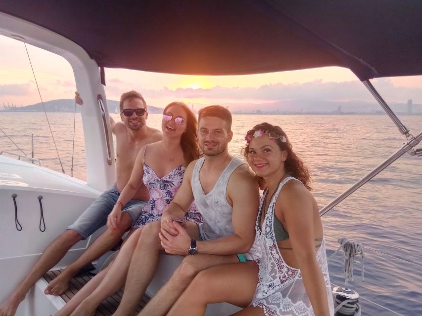 Barcelona: Sunset Sailing Tour With Open Bar & Snacks - Tour Overview