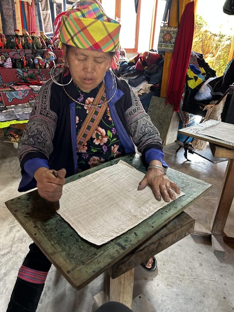 Batik, Indigo Dyeing and Embroidery Day Tour - Batik Workshop Experience