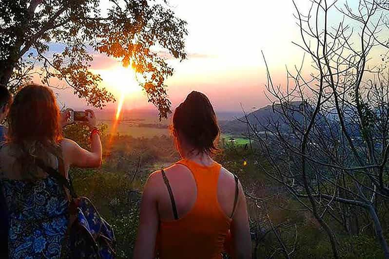 Battambang Sightseeing Tour and Homestay in the Countryside - Itinerary Highlights